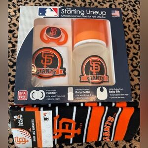MLB Giants Baby Fan Set - Orange and Black